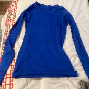 LULULEMON blue long sleeve